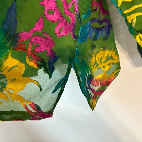 Women’s 3X sheer Anthony original button up blouse. Excellent preowned condition - Picture 7 of 8